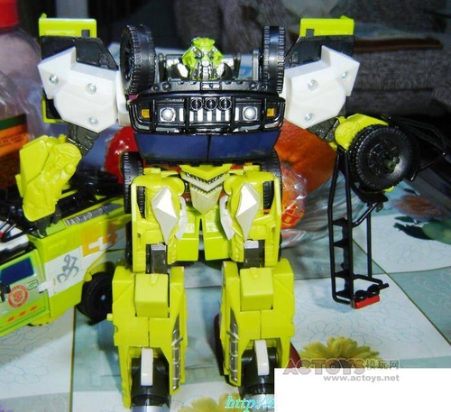 transformers dark of the moon shockwave vehicle. Transformers Dark of the Moon