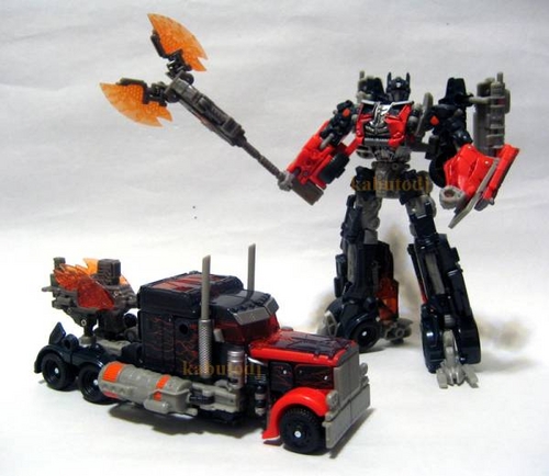 transformers dark of the moon optimus prime super mode. robot and alternate modes.