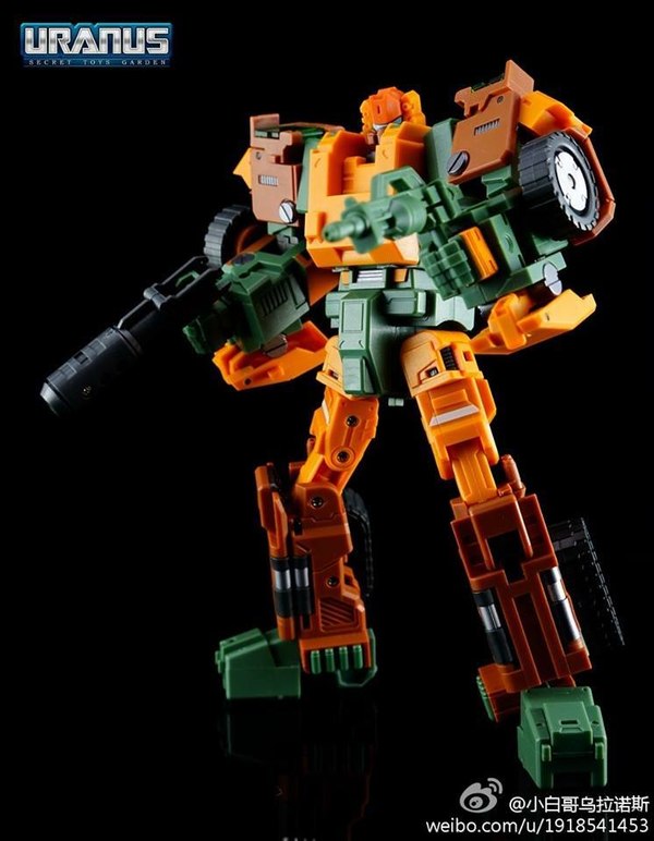 FansProject%20Warbot%20Revolver%20Out%20