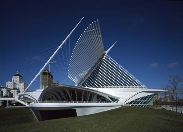 Transformers 3 to Film at Milwaukee Art Museum and Tower Automotive Sites
