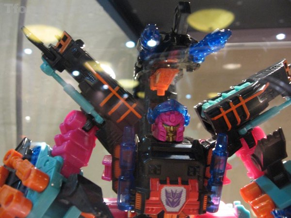 BotCon 2010 - Images of Convention Exclusives