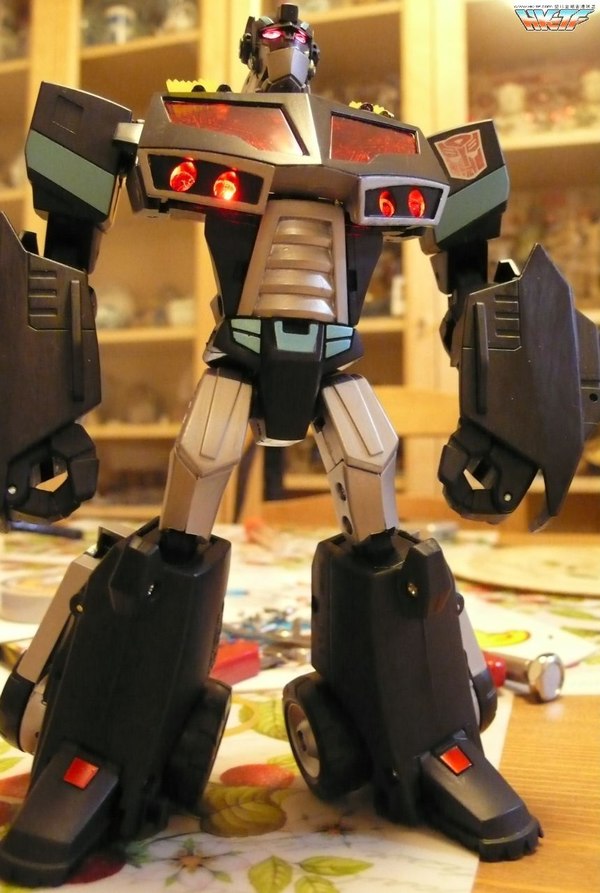 Transformers Animated Japan Optimus Prime Elite Guard  Images