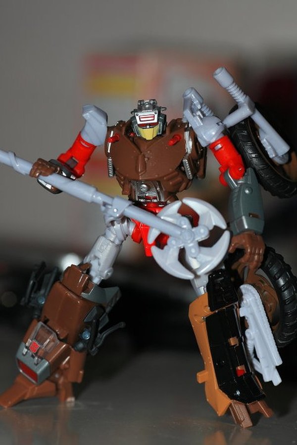 New Looks at e-Hobby Transformers United Scrapheap