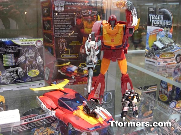 SDCC 2011 - MP Rodimus Prime and Targetmaster Offshoot