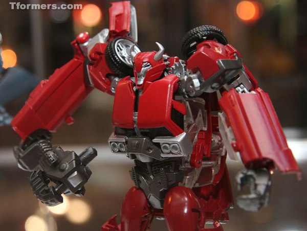 Transformers Prime First Edition Arcee, Cliffjumper & Vehicons and Dark of the Moon Que Re-Releasing In Asia? - UPDATED