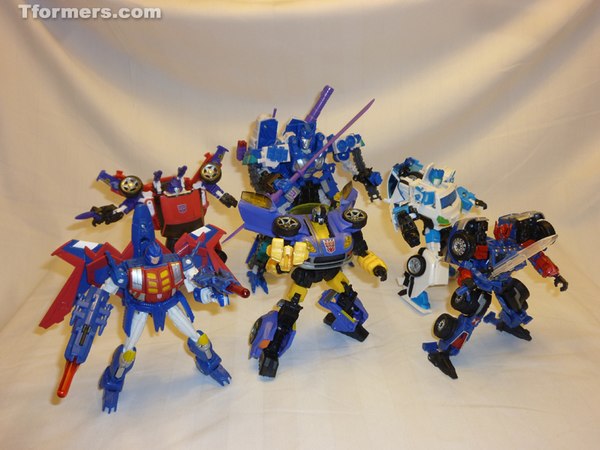 BotCon 2012 - Transformers Invasion Convention Exclusive Set Gallery