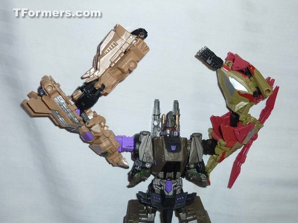 SDCC 2012 - Transformers Generations Fall of Cybertron Bruticus Convention Exclusive Gallery