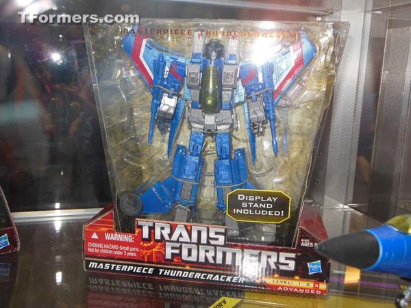 SDCC 2012 - Toys R Us Exclusive Transformers Masterpiece Thundercracker Display Gallery UPDATED