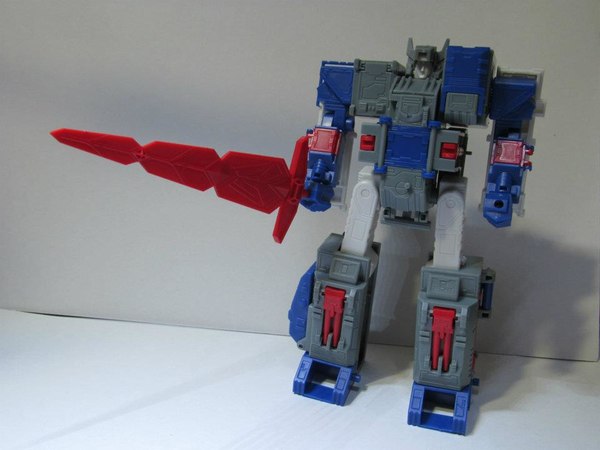 Kabaya Gum Plus Transformers DX Fortress Maximus Preview Out of Box