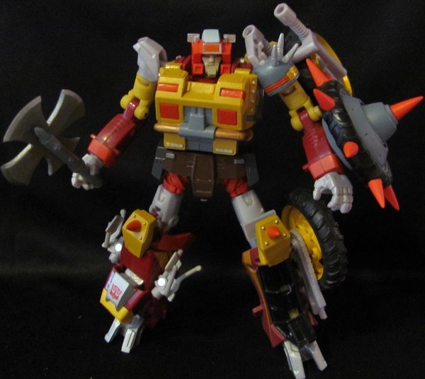 Maiden Japan Upgrade Kit - Transforms  Generations Junkheap and RTS Wreckgar into Ultimate Junkion Figure!