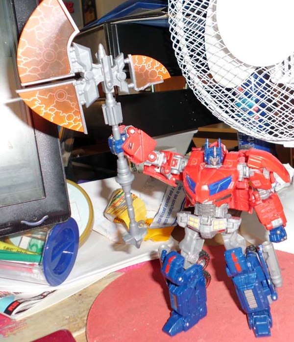  Make Your Transformers War For Cybertron Optimus Prime Figure Not Suck So Much
