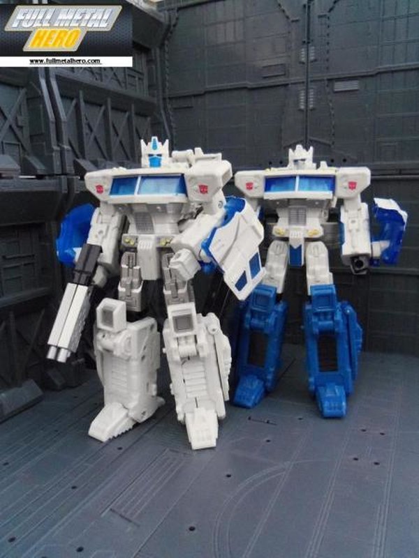 Transformers Asia Exclusive Classics Ultra Magnus New Images Show Figures Side By Side