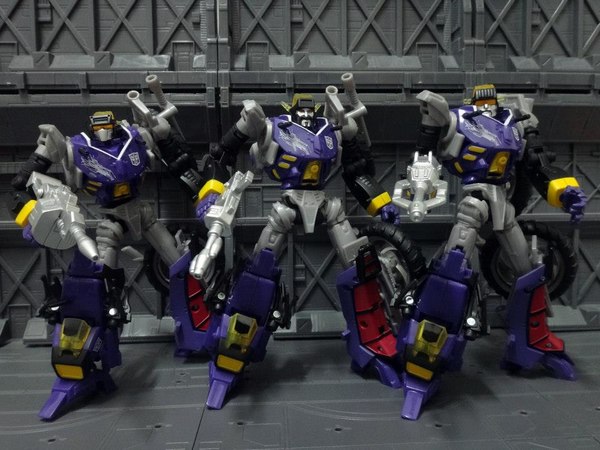 Maiden Japan Junkticon Blasters - New Images Show Armed Up Action Figures