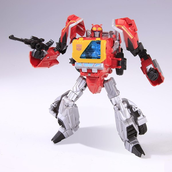 Transformers Generations TG-17 Fall of Cybertron Blaster & Steeljaw Official Images