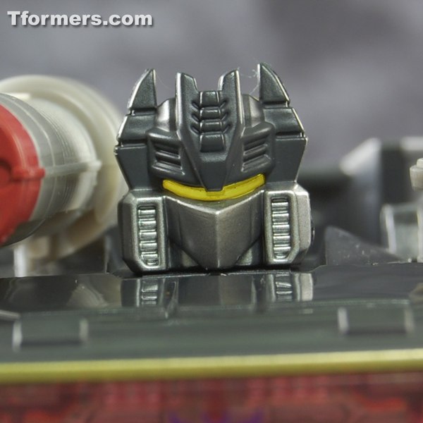 Review - Transformers Generations Voyager Soundblaster