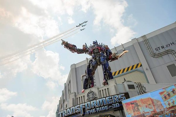 Universal to Open Theme Park in Beijing, China - Transformers and Other Rides 