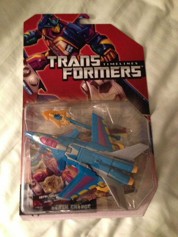 BotCon 2013 - Timelines Depthcharge Membership Figure On the Card Image