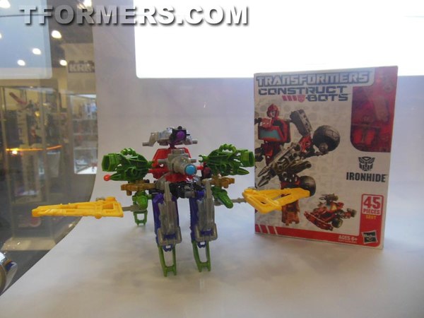 Botcon 2013 - Transformers Construct-Bots Day 3 Image Gallery