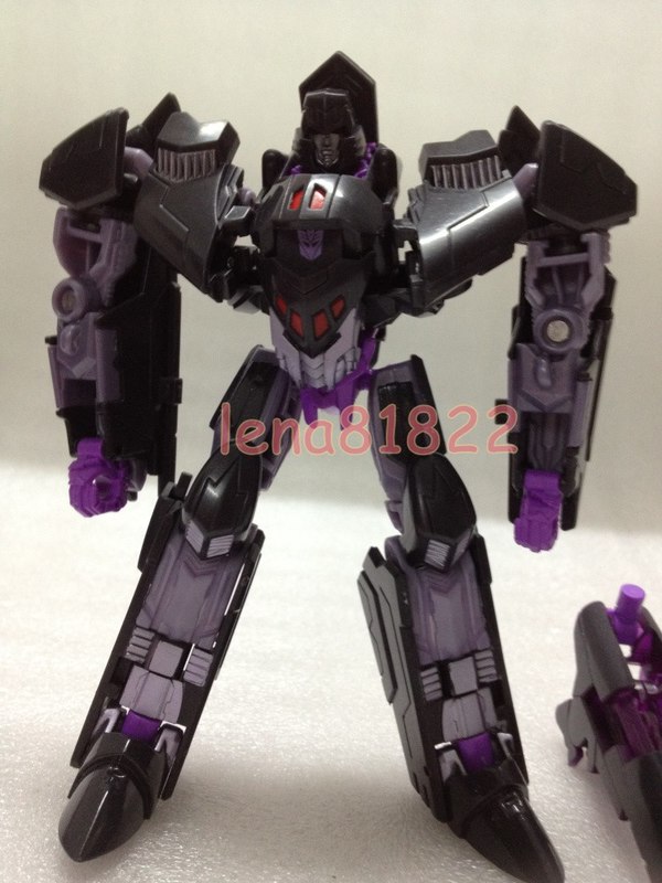 Transformers Generations Megatron Deluxe Class Loose Images of IDW Comics Inspired Toy