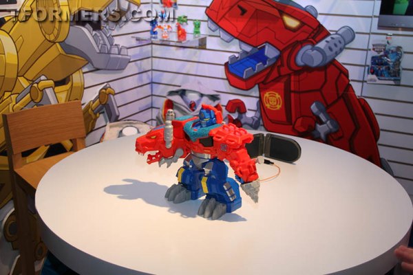 Toy Fair 2014 Hasbro Transformers Rescue Bots Video Preview 
