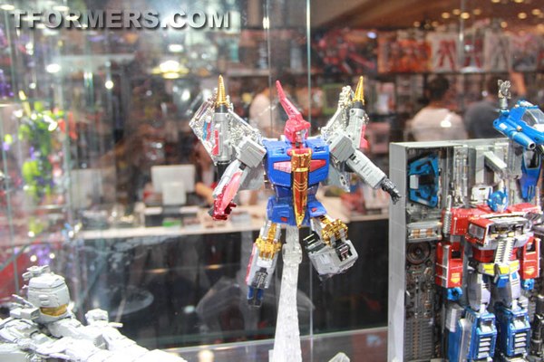 NYCC 2014 - More Transformers Third Party Figures On Display 