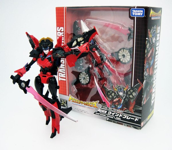 Transformers Legends Windblade LG-12 New Picture of TakaraTomy Edition Generations Figure