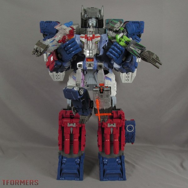transformers titans return titan fortress maximus
