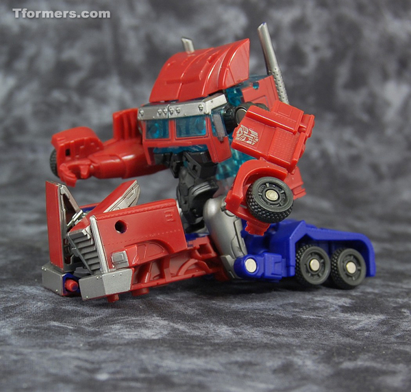 toy optimus prime